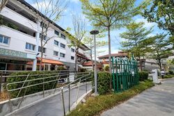 Bedok Reservoir Road (D16), Shop House #600043141